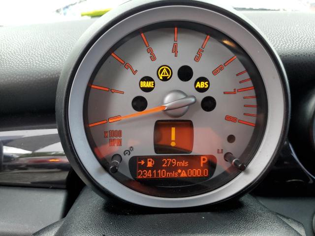 Photo 9 from auction – 2010 MINI COOPER with VIN WMWMF3C53ATZ64744