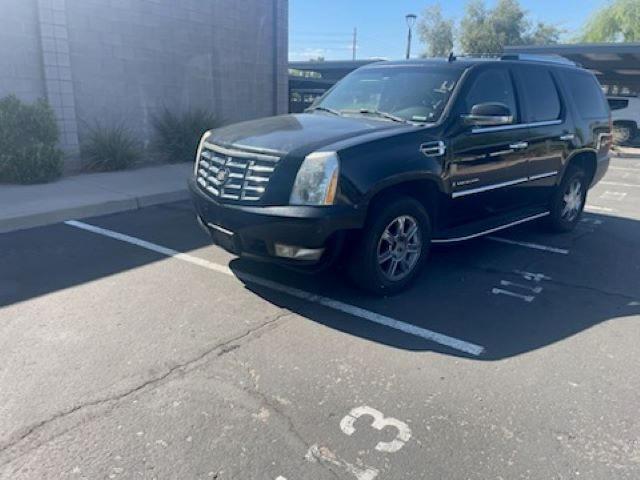 Photo 2 from auction – 2008 CADILLAC ESCALADE L with VIN 1GYFK63828R141971