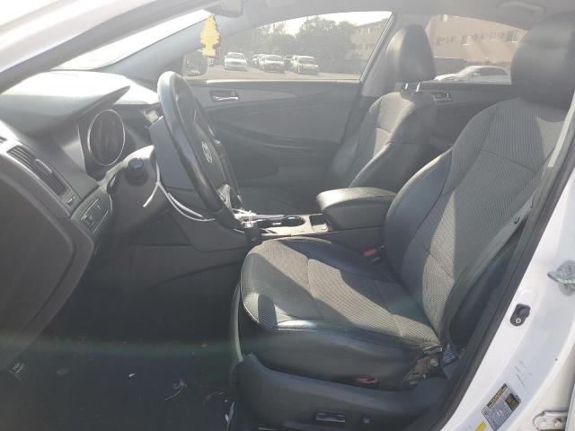 Photo 7 from auction – 2011 HYUNDAI SONATA SE with VIN 5NPEC4AC6BH037797