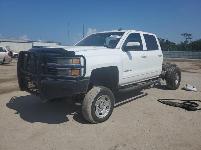 CHEVROLET SILVERADO 2015 with VIN 1GB1KVE83FF536669 - Photo from auction