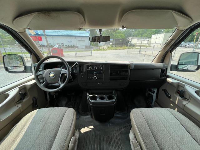 Photo 5 from auction – 2010 CHEVROLET EXPRESS G1 with VIN 1GCUGADX3A1167927