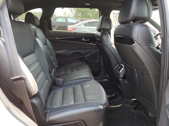 Photo 10 from auction – 2016 KIA SORENTO SX with VIN 5XYPKDA59GG093745