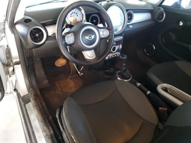 Photo 8 from auction – 2009 MINI COOPER CLU with VIN WMWML33519TX33653