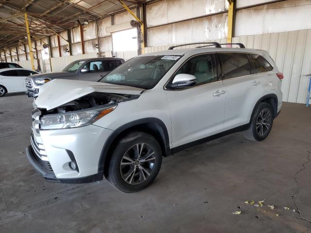 TOYOTA HIGHLANDER 2019 with VIN 5TDZZRFH6KS364907 - Photo from auction