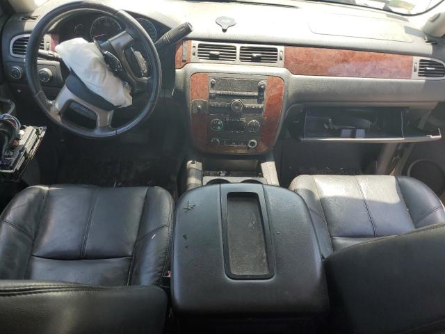 Photo 8 from auction – 2013 CHEVROLET AVALANCHE with VIN 3GNTKFE71DG307637