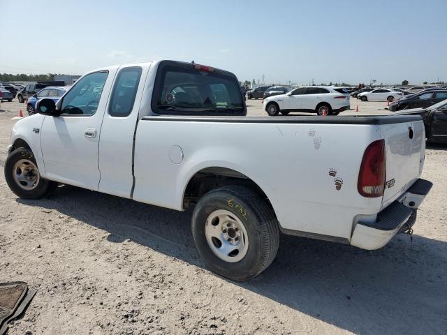 Photo 2 from auction – 2002 FORD F150 with VIN 1FTRX172X2KE32165