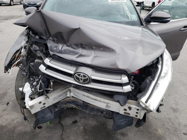Photo 12 from auction – 2019 TOYOTA HIGHLANDER with VIN 5TDZZRFH1KS324847