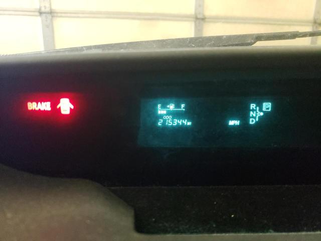 Photo 9 from auction – 2005 TOYOTA PRIUS with VIN JTDKB20U253016689