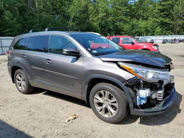 Photo 4 from auction – 2015 TOYOTA HIGHLANDER with VIN 5TDJKRFH5FS098979