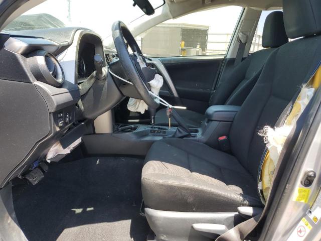 Photo 7 from auction – 2018 TOYOTA RAV4 LE with VIN JTMZFREV9JJ166284