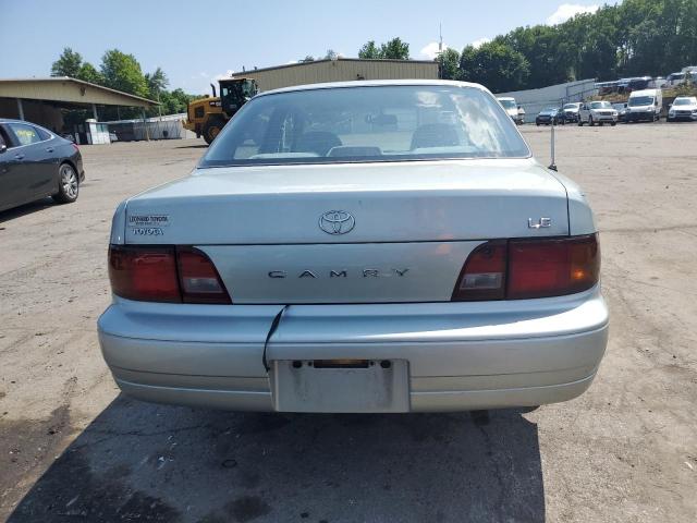 Photo 6 from auction – 1995 TOYOTA CAMRY LE with VIN 4T1SK12E2SU626822