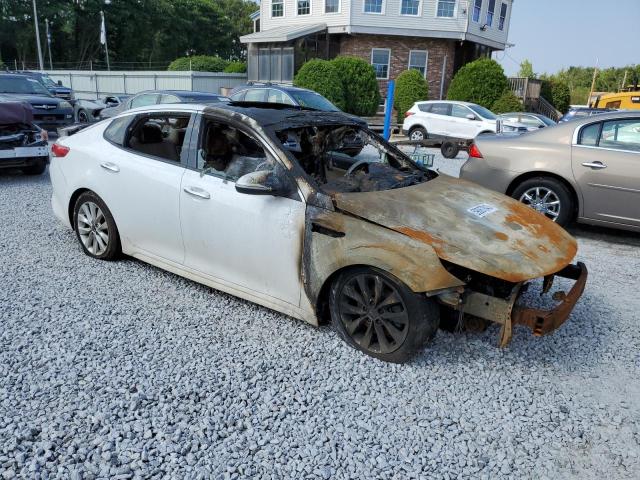 Photo 4 from auction – 2016 KIA OPTIMA EX with VIN 5XXGU4L35GG103911