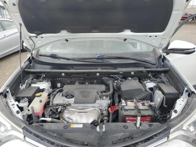 Photo 11 from auction – 2017 TOYOTA RAV4 LIMIT with VIN 2T3YFREVXHW395905