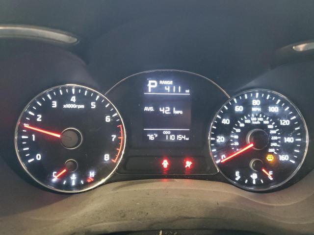 Photo 9 from auction – 2017 KIA FORTE LX with VIN 3KPFK4A70HE071953