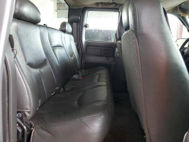 Photo 10 from auction – 2005 CHEVROLET SILVERADO with VIN 2GCEC19T451324757