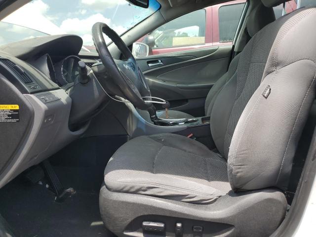 Photo 7 from auction – 2014 HYUNDAI SONATA GLS with VIN 5NPEB4AC2EH857463
