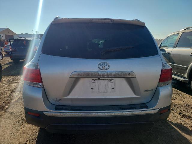 Foto 6 de la subasta – 2013 TOYOTA HIGHLANDER con VIN 5TDBK3EH6DS202265