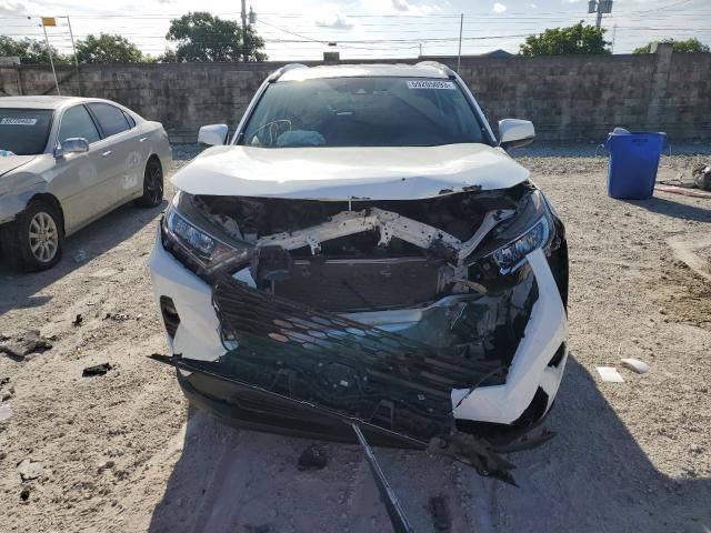 Photo 5 from auction – 2021 TOYOTA RAV4 XLE with VIN 2T3W1RFV3MC095672