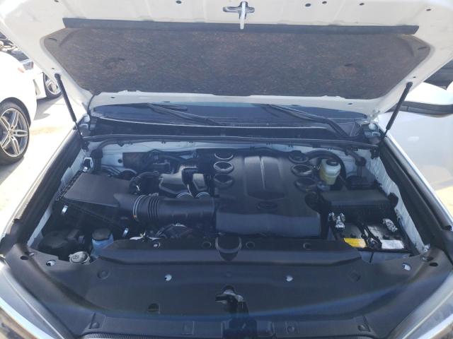Photo 12 from auction – 2023 TOYOTA 4RUNNER SR with VIN JTEEU5JRXP5285304