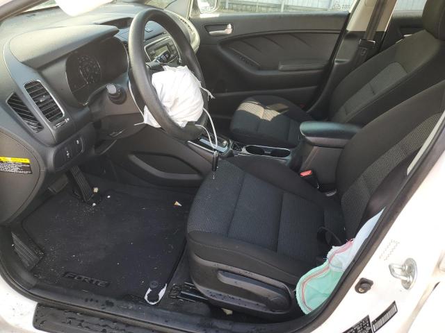 Photo 7 from auction – 2017 KIA FORTE LX with VIN 3KPFK4A75HE060852