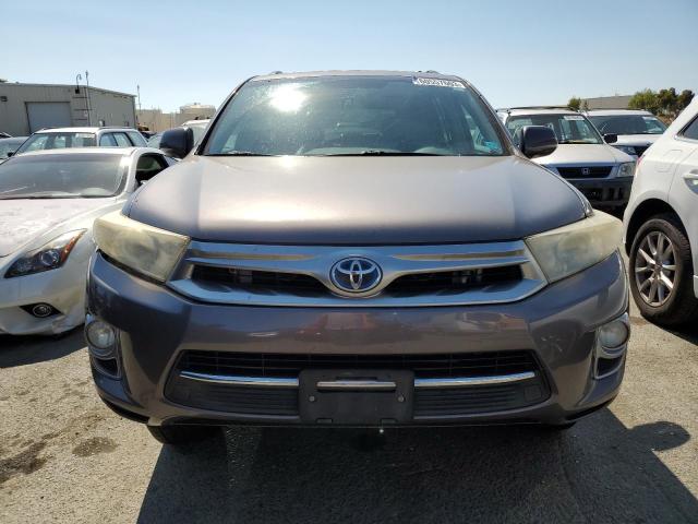 Photo 5 from auction – 2011 TOYOTA HIGHLANDER with VIN JTEDC3EH3B2003535