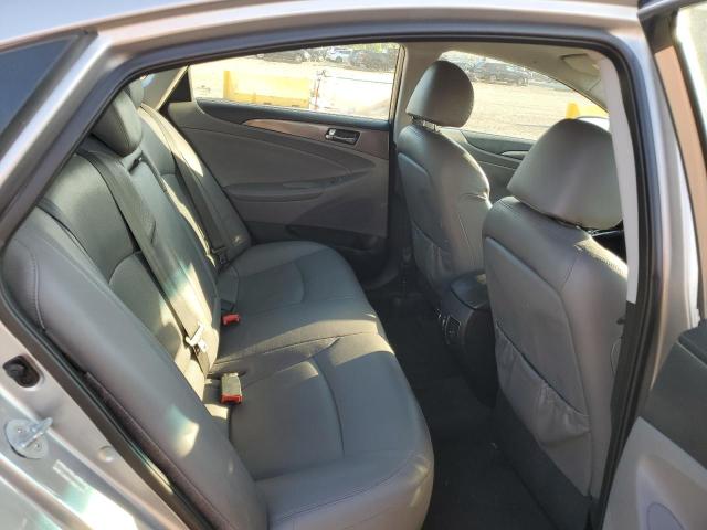Photo 10 from auction – 2012 HYUNDAI SONATA HYB with VIN KMHEC4A49CA042599