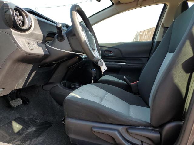 Photo 7 from auction – 2015 TOYOTA PRIUS C with VIN JTDKDTB30F1583582