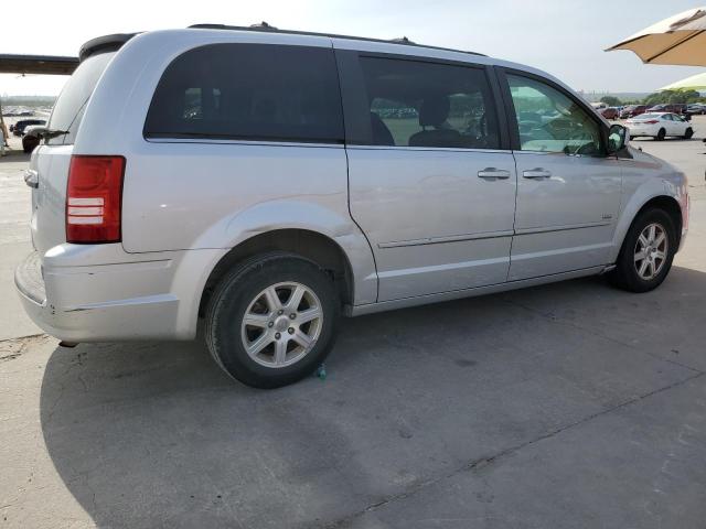 Photo 3 from auction – 2008 CHRYSLER TOWN & COU with VIN 2A8HR54P18R714307