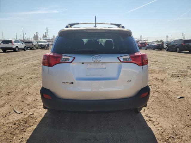 Photo 6 from auction – 2015 TOYOTA RAV4 LE with VIN JTMZFREV7FD049101