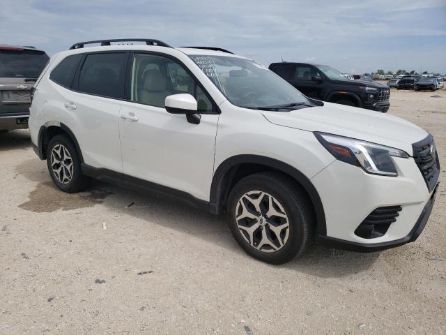 Photo 4 from auction – 2022 SUBARU FORESTER P with VIN JF2SKAEC5NH465136