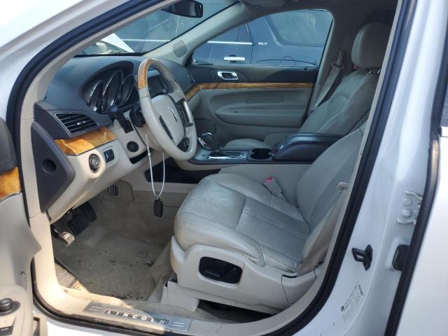 Photo 7 from auction – 2012 LINCOLN MKT with VIN 2LMHJ5AT9CBL50204