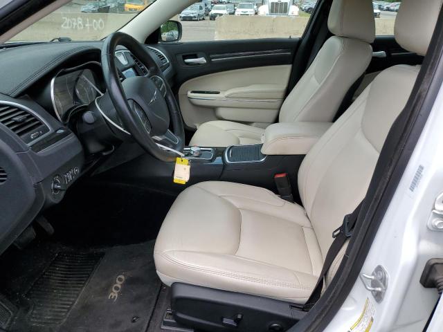 Photo 7 from auction – 2017 CHRYSLER 300 LIMITE with VIN 2C3CCARG7HH577811