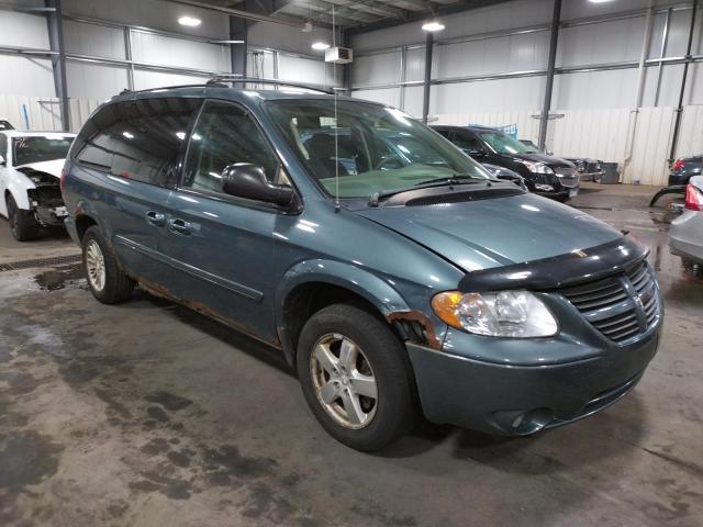 Photo 4 from auction – 2005 DODGE GRAND CARA with VIN 2D4GP44L55R170182