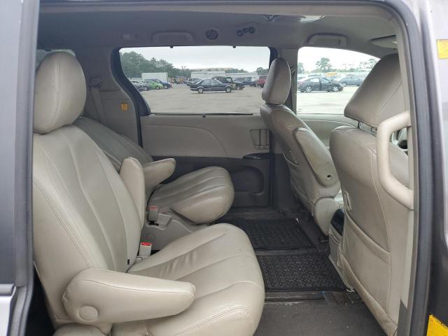Photo 11 from auction – 2011 TOYOTA SIENNA LE with VIN 5TDJK3DC4BS018800