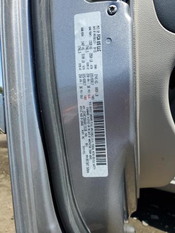 Photo 14 from auction – 2016 CHRYSLER TOWN & COU with VIN 2C4RC1BG4GR113139