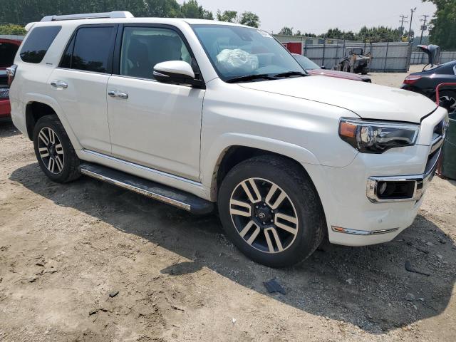 Photo 4 from auction – 2020 TOYOTA 4RUNNER SR with VIN JTEBU5JR9L5748160