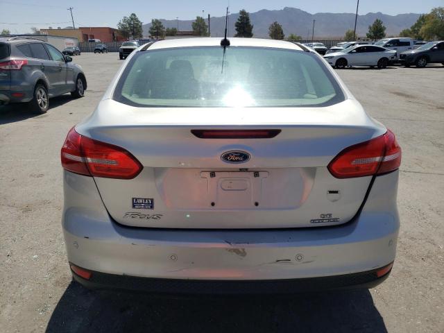 Photo 6 from auction – 2015 FORD FOCUS SE with VIN 1FADP3F28FL204937