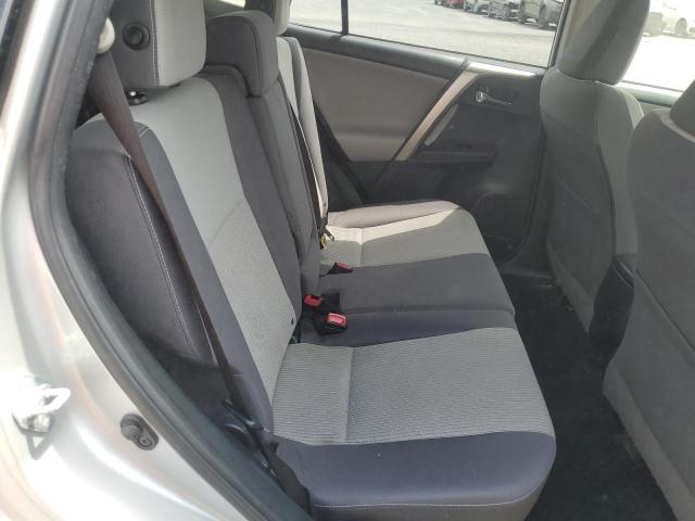 Photo 10 from auction – 2015 TOYOTA RAV4 XLE with VIN JTMRFREV6FJ018682