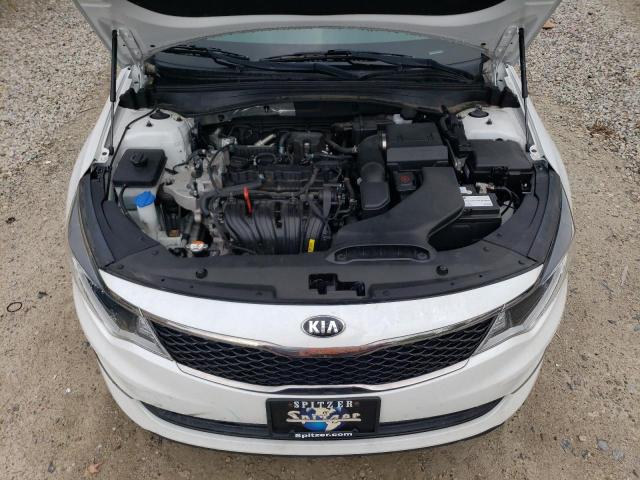 Photo 11 from auction – 2018 KIA OPTIMA LX with VIN 5XXGT4L31JG269725