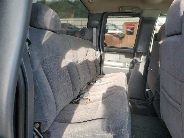 Photo 10 from auction – 2002 CHEVROLET SILVERADO with VIN 2GCEK19T221129416