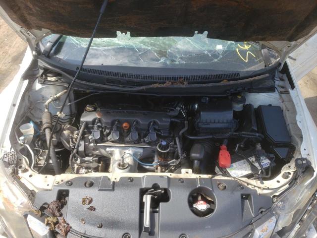 Photo 11 from auction – 2014 HONDA CIVIC LX with VIN 19XFB2F5XEE046453