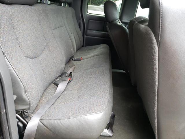 Photo 10 from auction – 2003 CHEVROLET 2500 with VIN 1GCHC29U73E345786