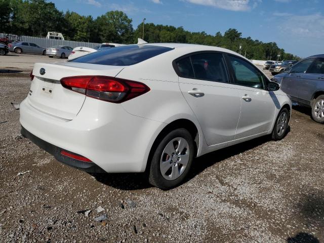 Photo 3 from auction – 2017 KIA FORTE LX with VIN 3KPFK4A75HE060852