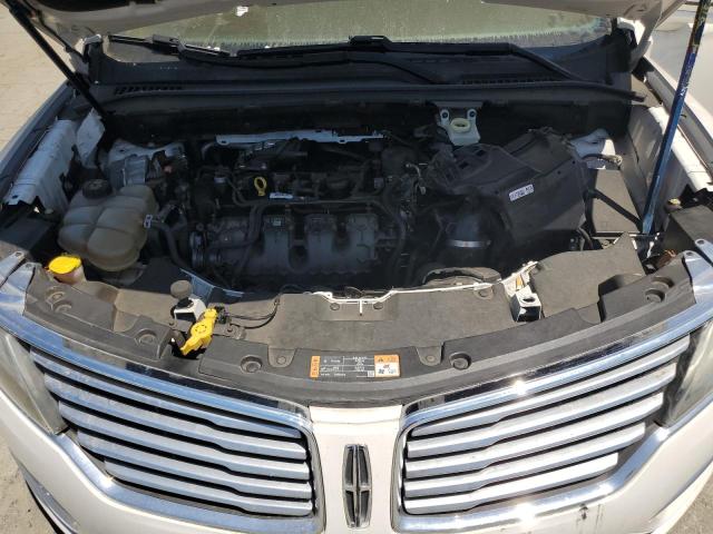 Photo 11 from auction – 2015 LINCOLN MKC with VIN 5LMCJ1A92FUJ23709