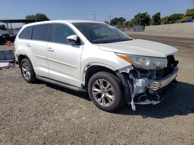 Photo 4 from auction – 2016 TOYOTA HIGHLANDER with VIN 5TDZKRFH0GS174967