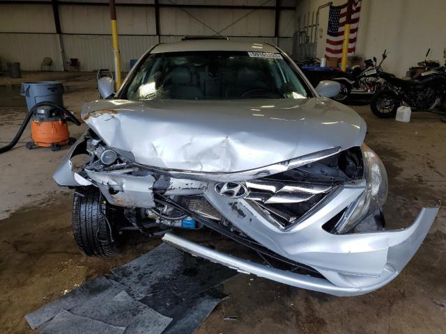 Photo 5 from auction – 2013 HYUNDAI SONATA SE with VIN 5NPEC4AC5DH765839