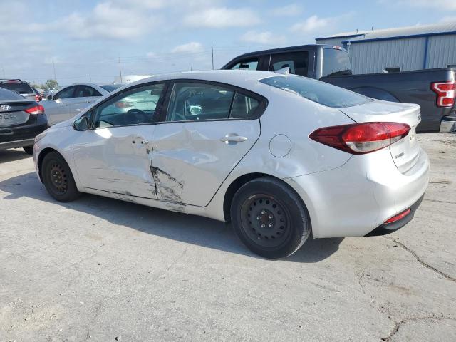 Photo 2 from auction – 2017 KIA FORTE LX with VIN 3KPFK4A75HE044506