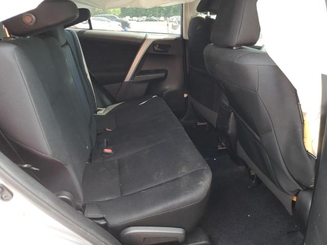 Photo 11 from auction – 2017 TOYOTA RAV4 LE with VIN 2T3BFREV3HW578858
