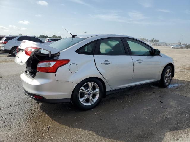 Photo 3 from auction – 2013 FORD FOCUS SE with VIN 1FADP3F23DL349591