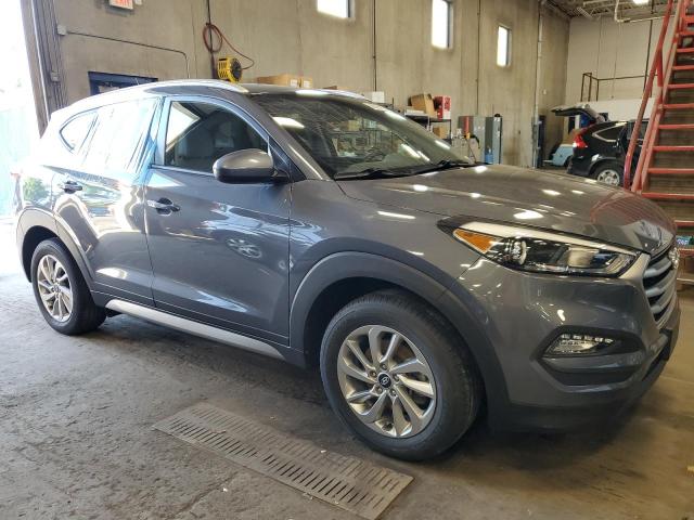 Photo 4 from auction – 2017 HYUNDAI TUCSON LIM with VIN KM8J3CA43HU316023